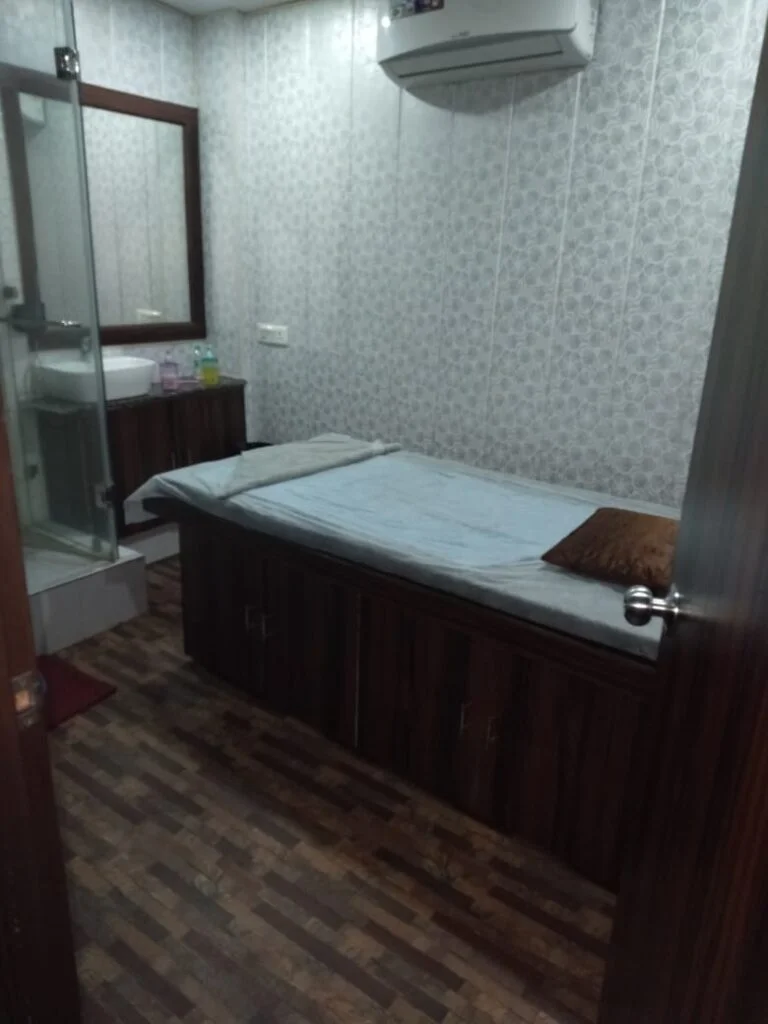 spa gallery