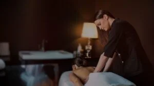 Read more about the article The Benefits and Harms of General Body Massage